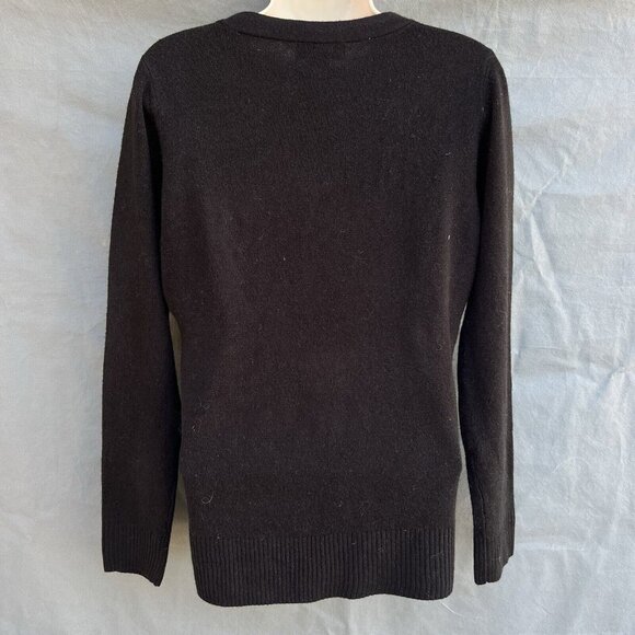 Jaclyn Smith Black Rhinestone Sweater Pullover Size S V-Neck Long Sleeves - Picture 2 of 5